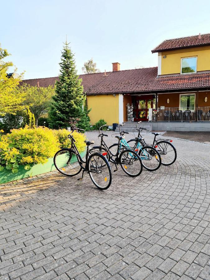 Dagsholm Hotell Fargelanda Экстерьер фото