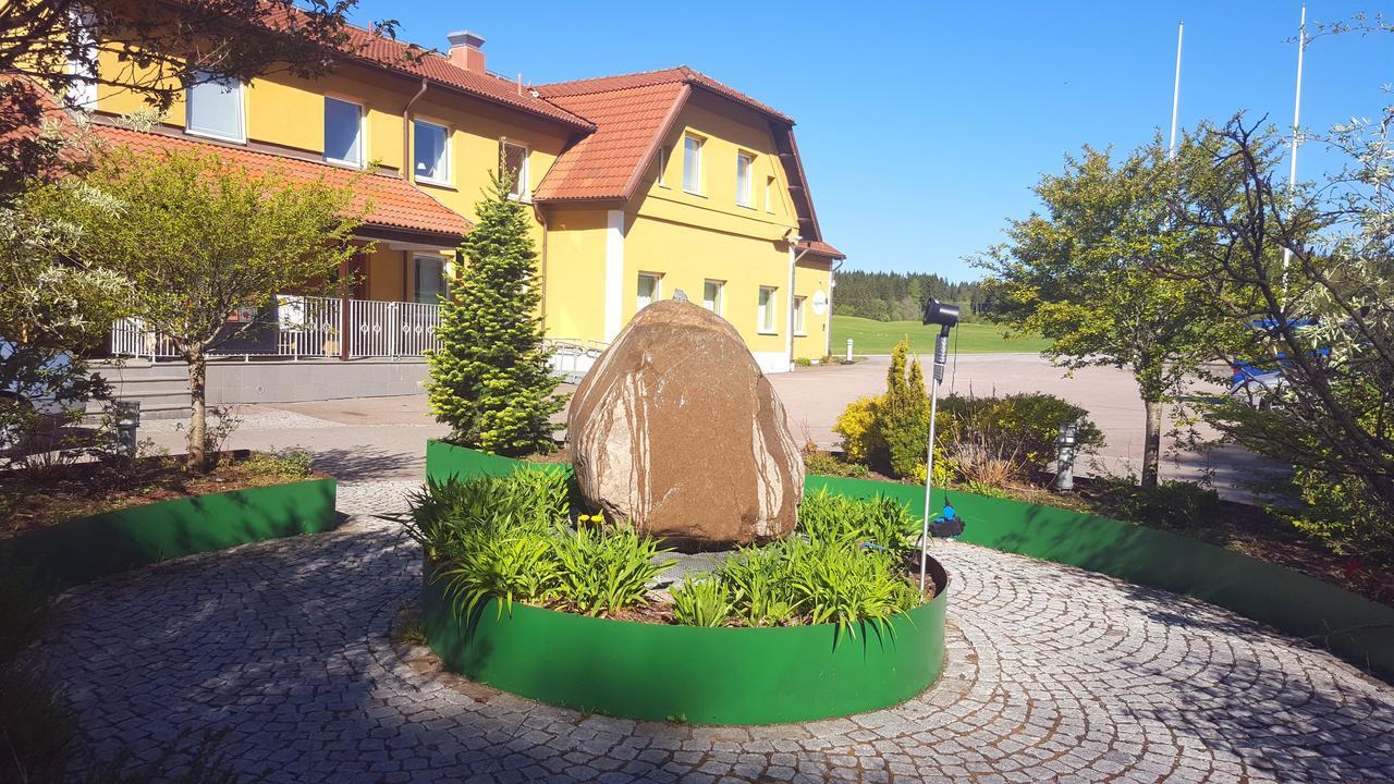 Dagsholm Hotell Fargelanda Экстерьер фото